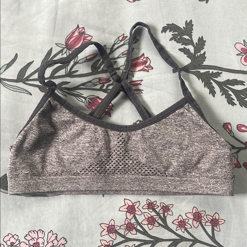 Hanes Gray Crisscross Sports Bra Light Support (S)
